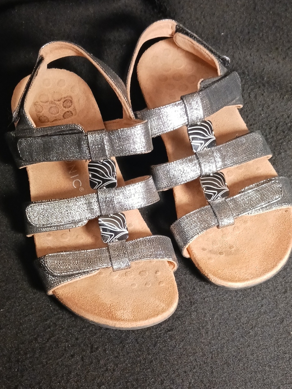 Vionic "Amber" Metalic Silver Strap Sandals